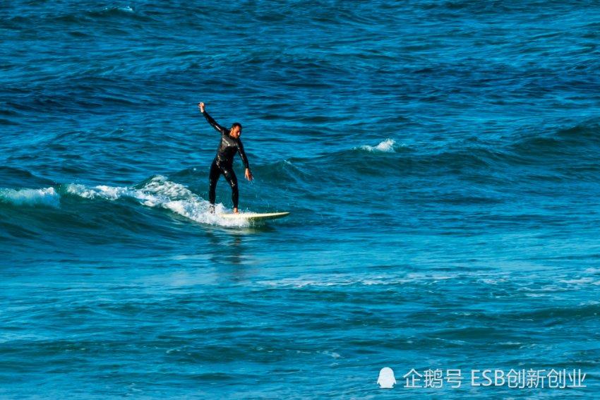 雾芯科技盘中异动 早盘大幅拉升5.06%